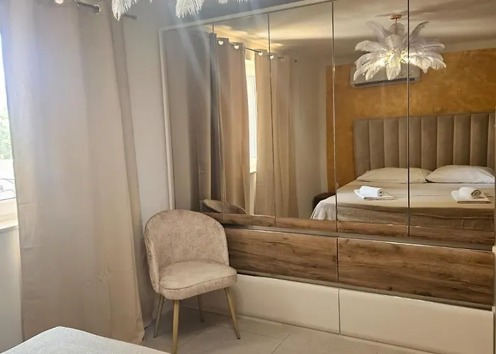 Melassy Макарська