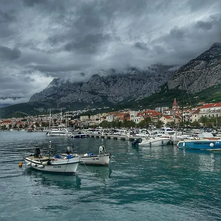 Melassy Apartamento Makarska